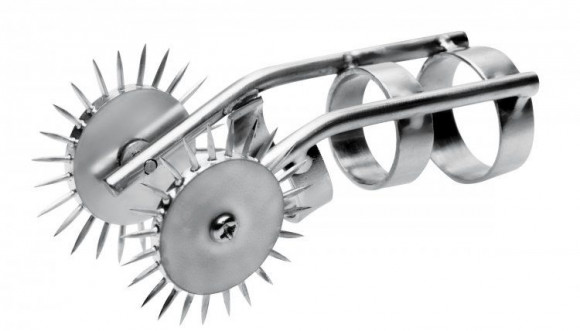 Насадка на палец с игольчатыми колёсиками Spikes Double Finger Pinwheel Насадка на палец с игольчатыми колёсиками Spikes Double Finger Pinwheel