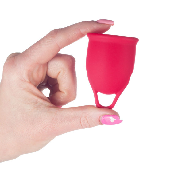 Набор из 2 красных менструальных чаш Iona Набор из 2 красных менструальных чаш Iona