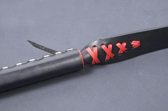 Чёрный кожаный хлыст Язык страсти - 120 см. Чёрный кожаный хлыст Язык страсти - 120 см.