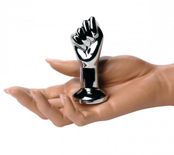 Анальный стимулятор в виде сомкнутой руки Masters The Commander Mini Fist Plug - 8,8 см. Анальный стимулятор в виде сомкнутой руки Masters The Commander Mini Fist Plug - 8,8 см.