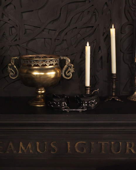 Черные наручники Scandal из натуральной кожи со стальным соединителем Черные наручники Scandal из натуральной кожи со стальным соединителем