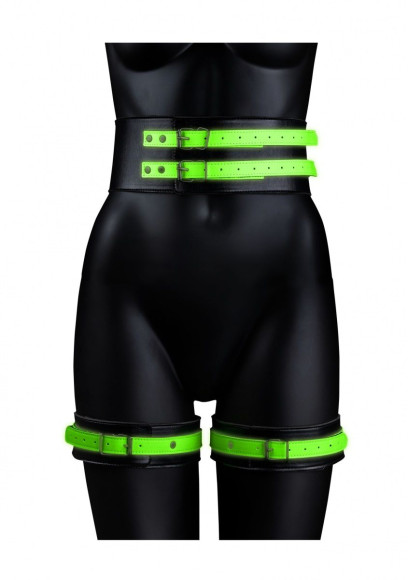 Набор для бондажа Thigh Cuffs with Belt and Handcuffs - размер S-M Набор для бондажа Thigh Cuffs with Belt and Handcuffs - размер S-M