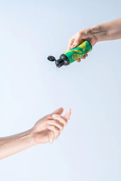 Лубрикант на водной основе YESORYES Гель для дела - Киви - 150 мл. Лубрикант на водной основе YESORYES Гель для дела - Киви - 150 мл.