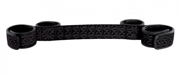 Чёрная виниловая распорка для ног Soft Spreader Bar с манжетами для рук