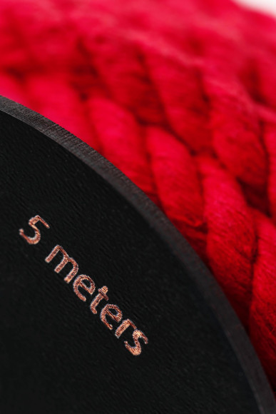 Красная веревка для шибари на катушке - 5 м.