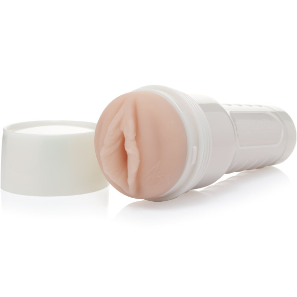 Мастурбатор-вагина Fleshlight Girls - Elsa Jean Tasty Мастурбатор-вагина Fleshlight Girls - Elsa Jean Tasty