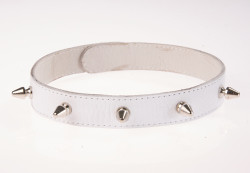 Кожаный белый ошейник на кнопках Кожаный белый ошейник на кнопках