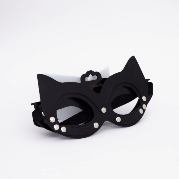 Черная кожаная маска кошки с клепками Черная кожаная маска кошки с клепками