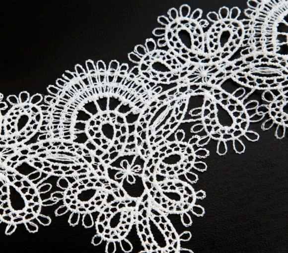 Кружевной браслет Delicati pizzi Кружевной браслет Delicati pizzi