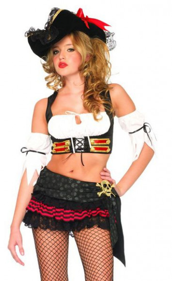 Костюм очаровательной пиратки Костюм очаровательной пиратки