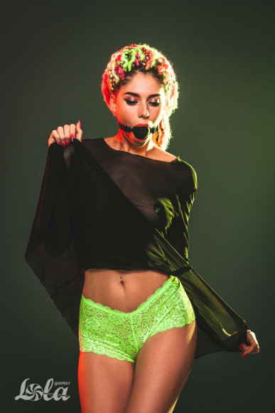 Черный кляп-шарик Charmer S Черный кляп-шарик Charmer S