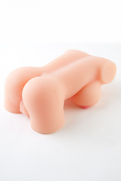 Реалистичное мини-тело-мастурбатор Annika Реалистичное мини-тело-мастурбатор Annika