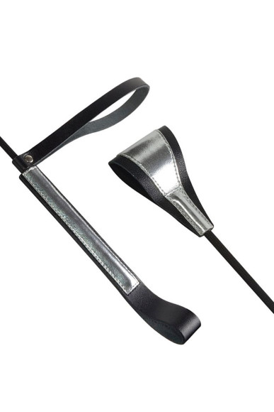 Чёрно-серебристый стек с хлопушкой из кожи - 62 см. Чёрно-серебристый стек с хлопушкой из кожи - 62 см.