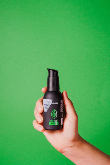 Съедобный лубрикант JUJU Tropical с ароматом тропических фруктов - 100 мл. Съедобный лубрикант JUJU Tropical с ароматом тропических фруктов - 100 мл.