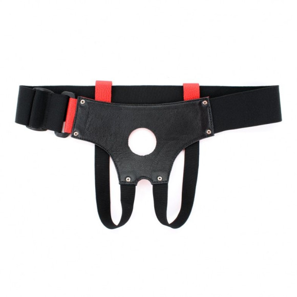 Красно-черные кожаные трусики для насадок Красно-черные кожаные трусики для насадок